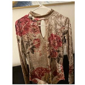 WORN ONCE. Velvet floral bodysuit.